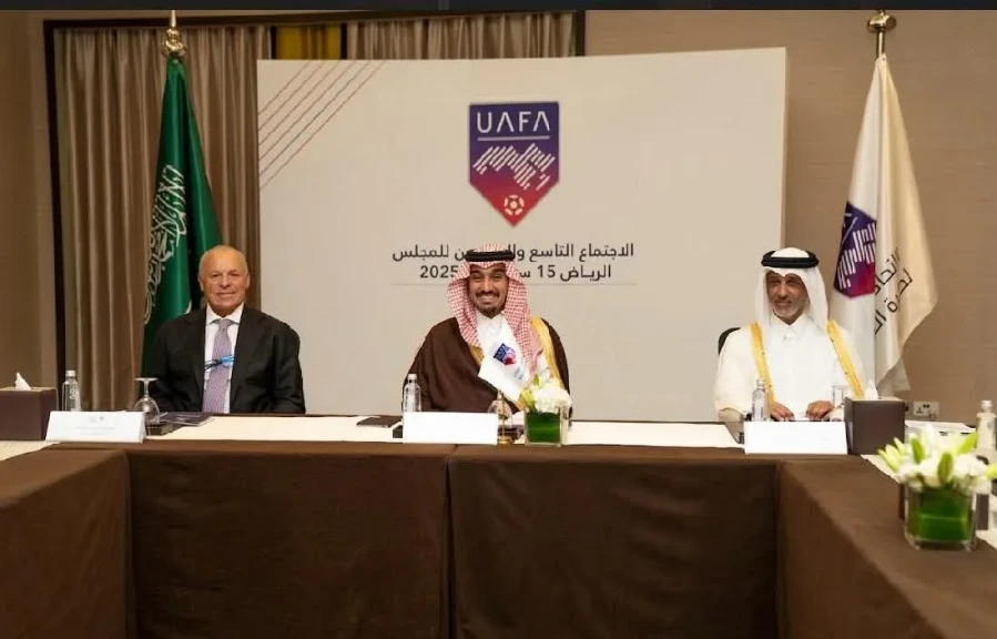 أبو ريدة نائبا أول لرئيس الاتحاد العربي لكرة القدم