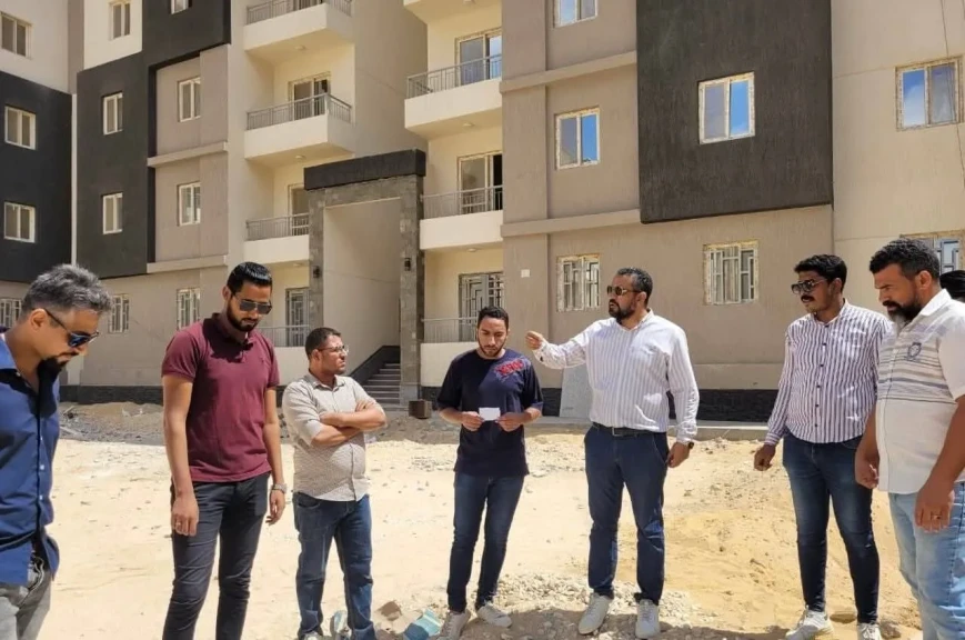 وزير الإسكان يتابع الموقف التنفيذى لمشروعات ”سكن لكل المصريين والنادي الاجتماعي بمدينة أكتوبر الجديدة