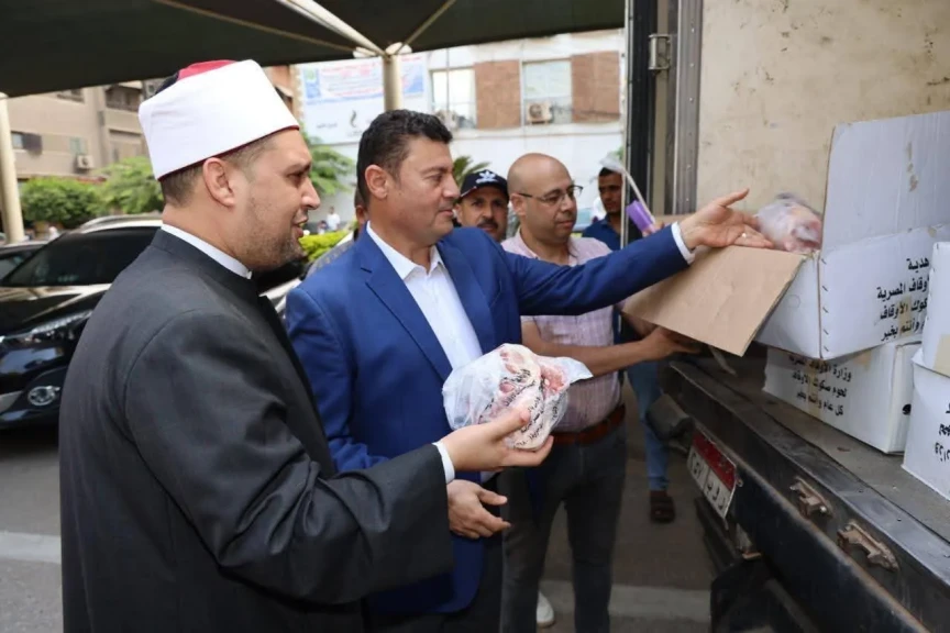 محافظ المنوفية  يتابع استلام 2 طن لحوم ضمن مشروع  صكوك الأضاحي