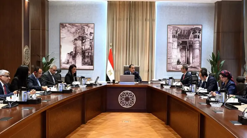 رئيس الوزراء يتابع موقف المقرات التي تم إخلاؤها بعد الانتقال للعاصمة الإدارية الجديدة