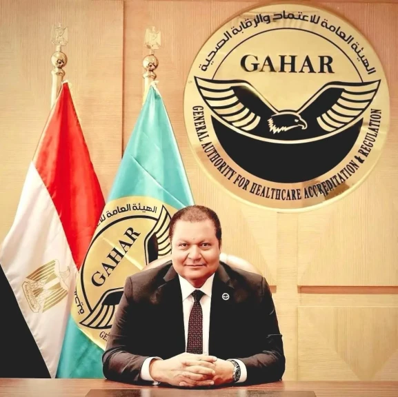 رئيس هيئة الاعتماد والرقابة الصحية يستعرض تقرير إنجازات 2024/2025 أمام مجلس الوزراء