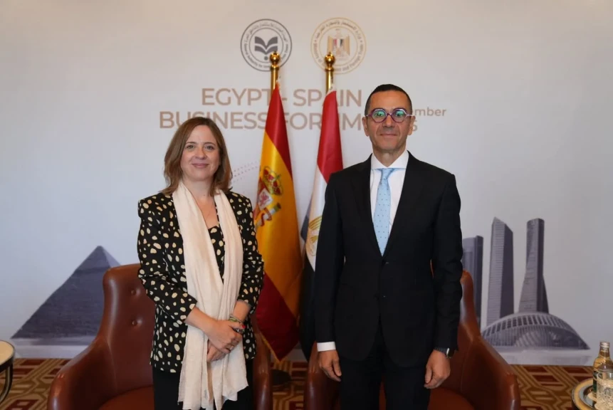 وزير الاستثمار والتجارة الخارجية يلتقي نظيرته الإسبانية لبحث تعزيز الشراكة الاقتصادية وتيسير حركة التجارة