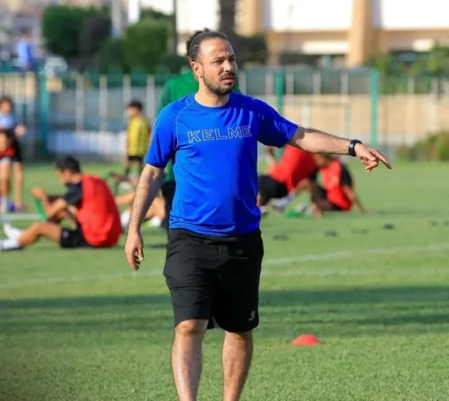 المقاولون العرب يرفض اعتذار محمد مكي ويعلن استمراره في قيادة الفريق