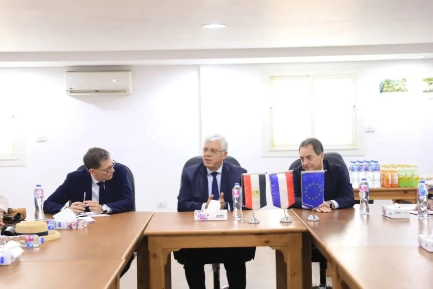 وزير التعليم العالي يبحث مع وفد مجلس الشيوخ الفرنسي والسفير الفرنسي سبل تعزيز التعاون الأكاديمي