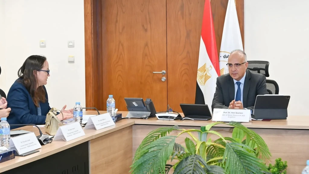 وزير الري يلتقى مدير البنية التحتية المستدامة ببنك التنمية والاعمار الأوروبي