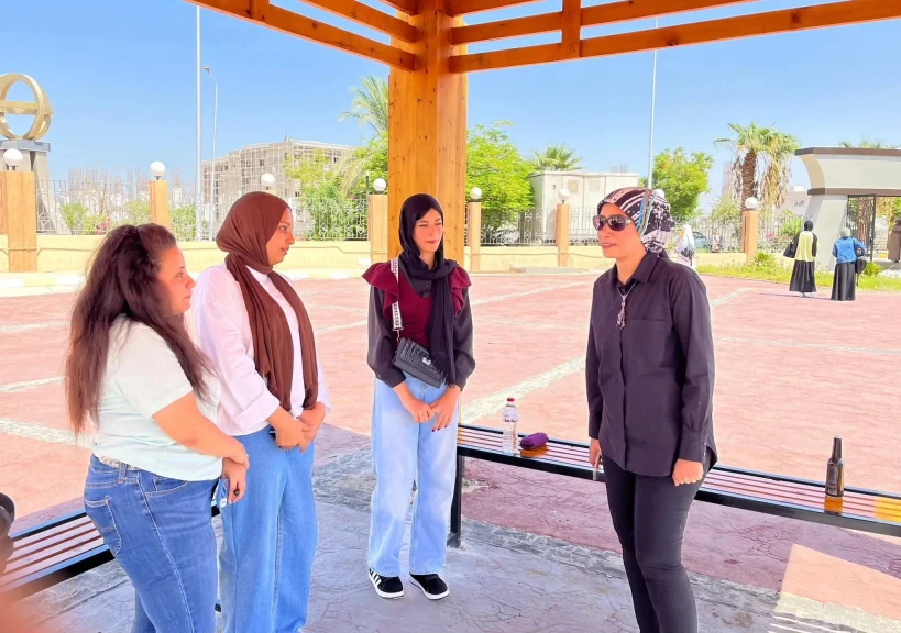رئيس جامعة الأقصر تتفقد الجامعة الأهلية للاطمئنان على سير العملية التعليمية