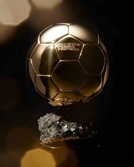 فرانس فوتبول تعلن ترتيب الكرة الذهبية 2025 حتى المركز الـ12