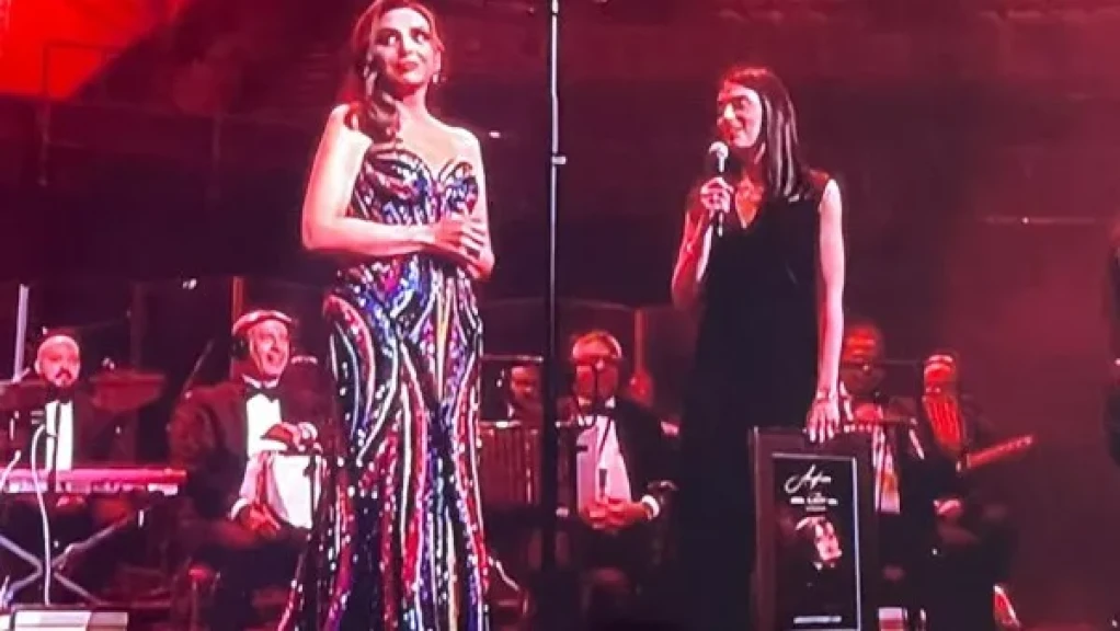 أنغام تتألق بأغنياتها على مسرح رويال ألبرت فى لندن .. صور