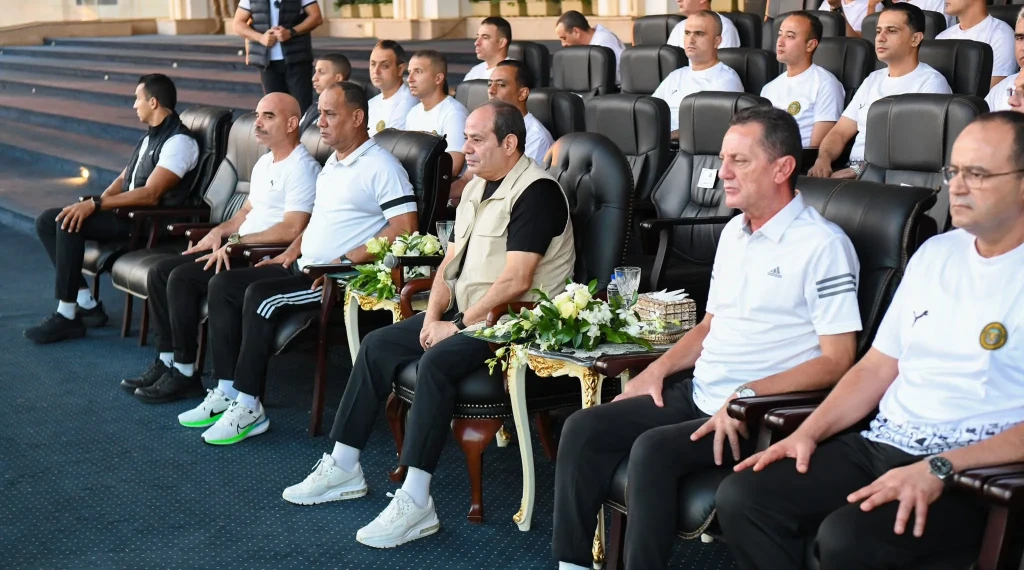 الرئيس السيسي يجري زيارة تفقدية إلى الأكاديمية العسكرية المصرية