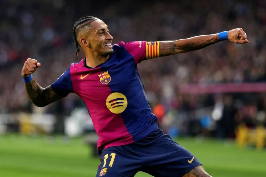 إصابة رافينيا تُبعده 3 أسابيع عن برشلونة والمنتخب البرازيلي