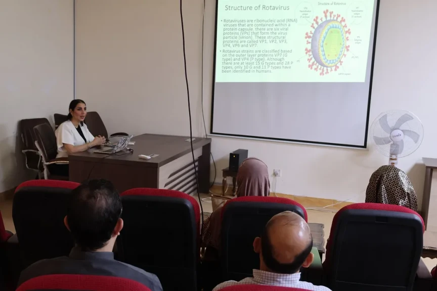 كلية طب المستنصرية ببغداد تقيم محاضرة علمية عن عدوى فيروس الروتا عند الأطفال