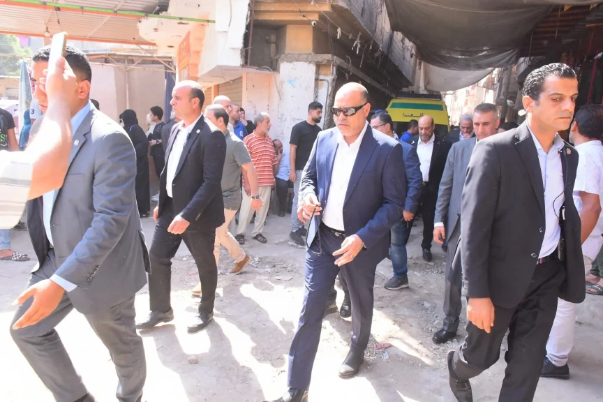 وزير العمل ومحافظ الغربية يزوران المصابين ضحايا حادث حريق مصنع بالمحلة الكبرى ويُقدمان العزاء لأسر المتوفين