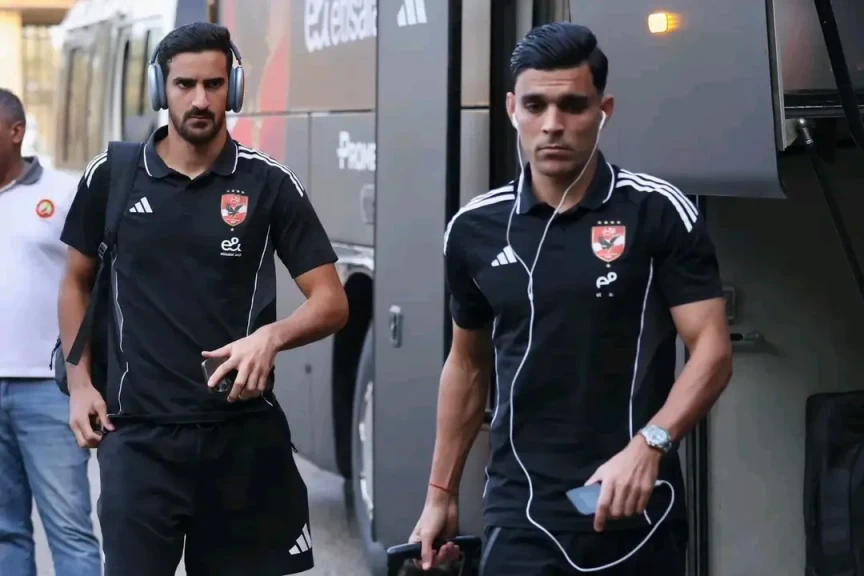 الأهلي يصل استاد القاهرة لمواجهة الزمالك