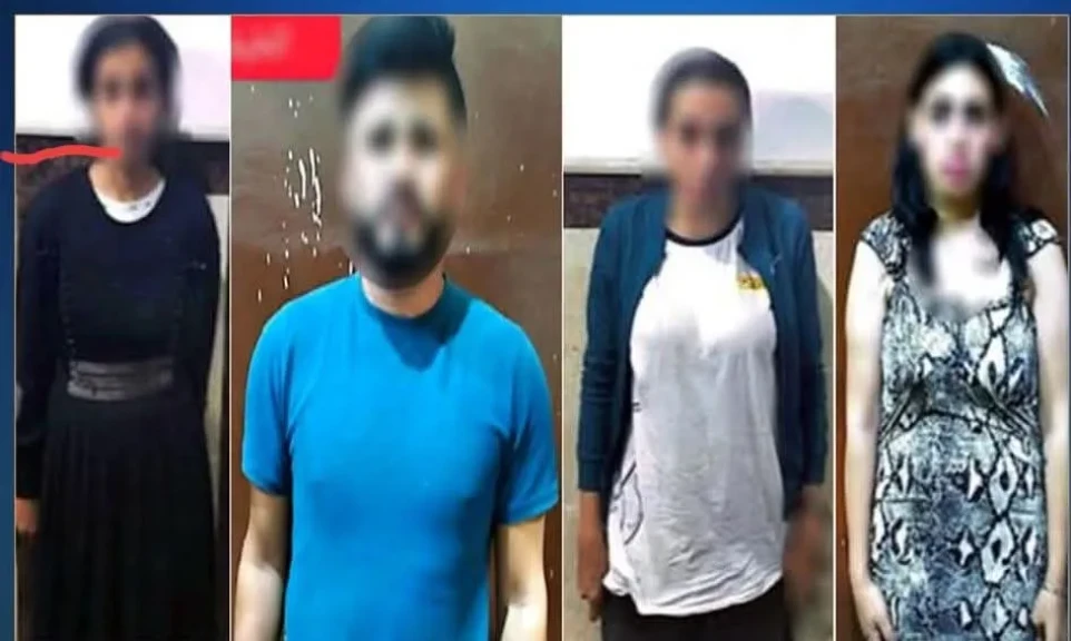 الداخلية: ضبط عدد من الأشخاص لقيامهم بالأعمال المنافية للاداب العامة عبر أحد التطبيقات