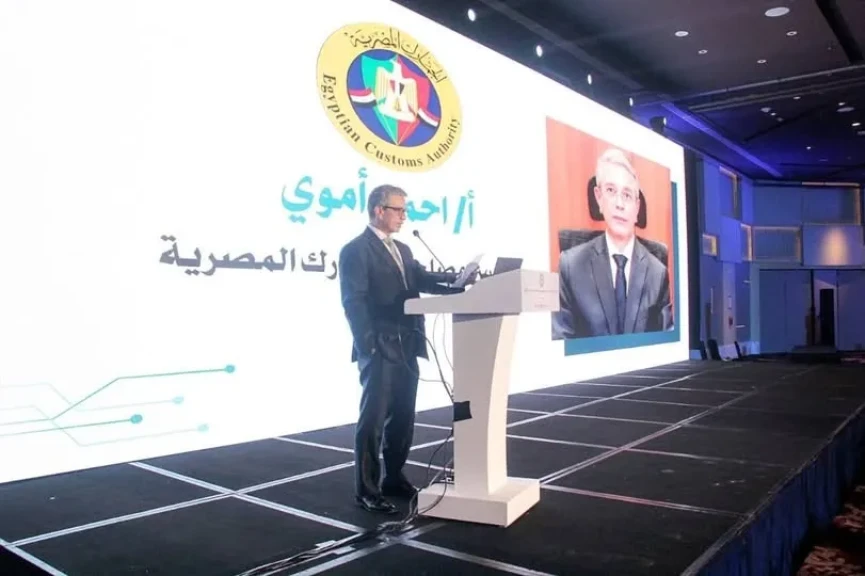 رئيس مصلحة الجمارك : مد جسور التعاون والشراكة مع مجتمع الأعمال لدفع حركة التجارة والاستثمار