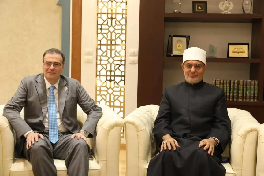مفتي الجمهورية يستقبل رئيس الجهاز المركزي للتنظيم والإدارة لتطوير الأداء المؤسسي لدار الإفتاء