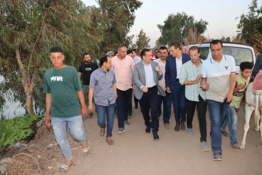 محافظ المنوفية يزور المواقع المتضررة من ارتفاع منسوب المياة