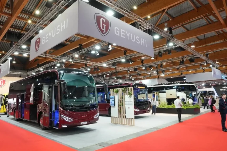 جيوشي لصناعة وسائل النقل تشارك بجناح كبير لأحدث منتجاتها في معرض ”Busworld 2025” ببروكسلس