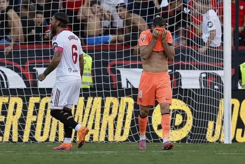 برشلونة يعترف بأخطائه بعد المباراة – “الخلل في الضغط وليس في التحكيم”