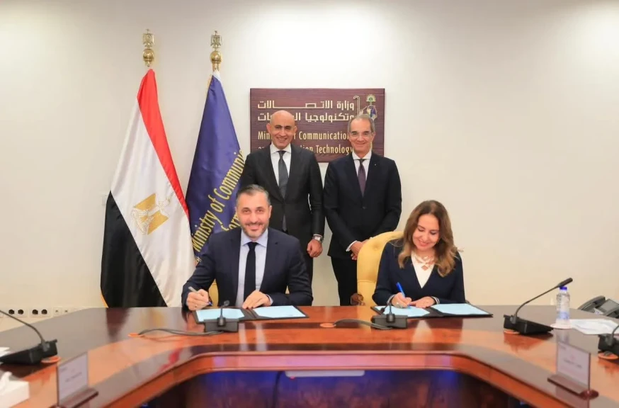 إنشاء فروع جديدة لمدارس WE للتكنولوجيا التطبيقية وتحويلها إلى نموذج يحتذى به فى التعليم القائم على التكنولوجيا