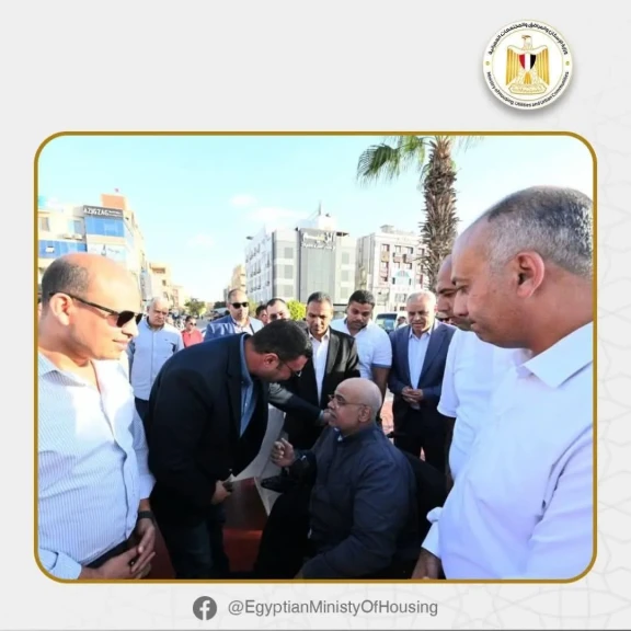 وزير الإسكان يختتم جولته اليوم بتفقد مشروعا سكنيا والطرق والمحاور بمدينة بدر