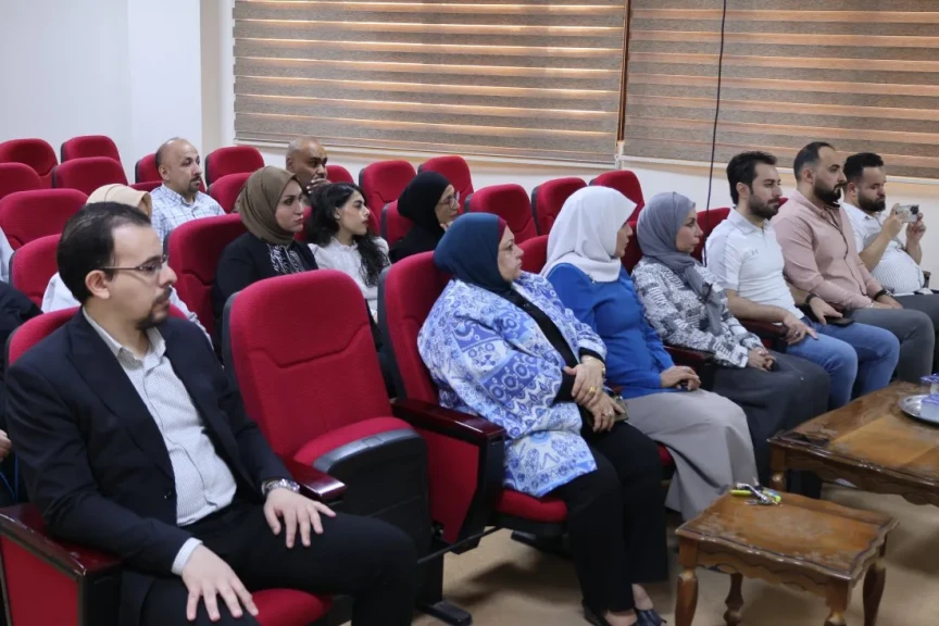 كلية طب المستنصرية ببغداد تقيم جلسة توعوية عن التغيير المناخي وتأثيره على الصحة