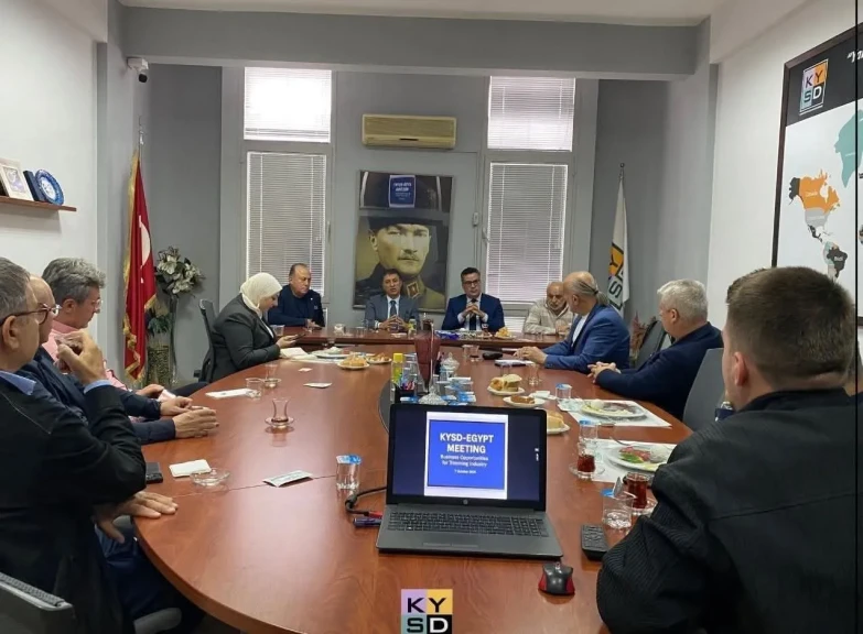 التمثيل التجاري المصري يستعرض فرص الاستثمار التركي في الصناعات المغذية لصناعة الملابس الجاهزة