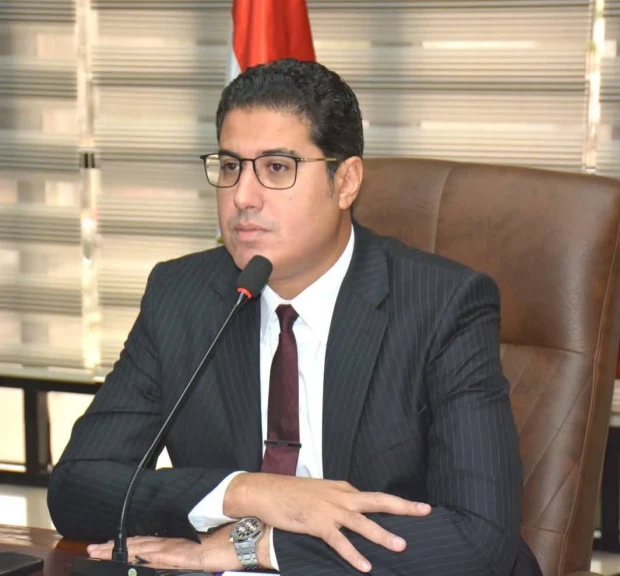 محافظ الدقهلية يكلف نائب المحافظ لرئاسة اللجنة الدائمة المشكلة بالقرار رقم ٤٥٤ لسنة ٢٠٢٥ لدراسة ملفات وطلبات انشاء المشروعات الاستثمارية  على الاراضي الزراعية