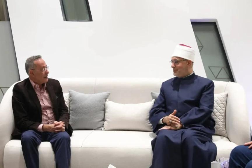 مفتي الجمهورية يلتقي الرئيس التنفيذي للمتحف المصري الكبير لبحث تعزيز التعاون المشترك