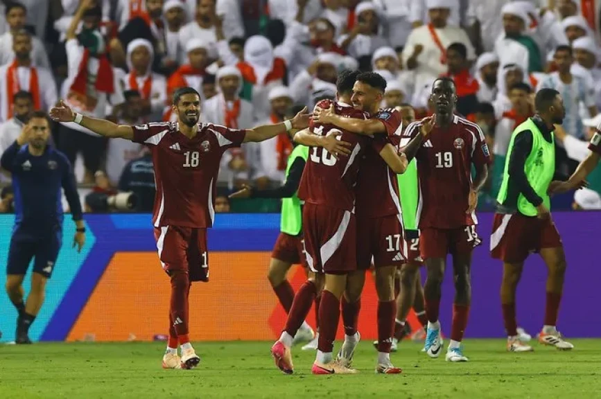 منتخب قطر يتأهل رسميًا لبطولة كأس العالم2026 بعد فوزه على الإمارات 2-1