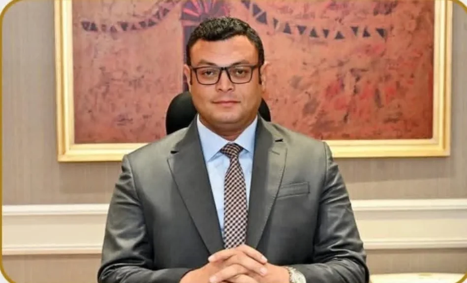 وزير الإسكان يُصدر 12 قرارا لإزالة التعديات ومخالفات البناء بمدينة بني مزار الجديدة والساحل الشمالي