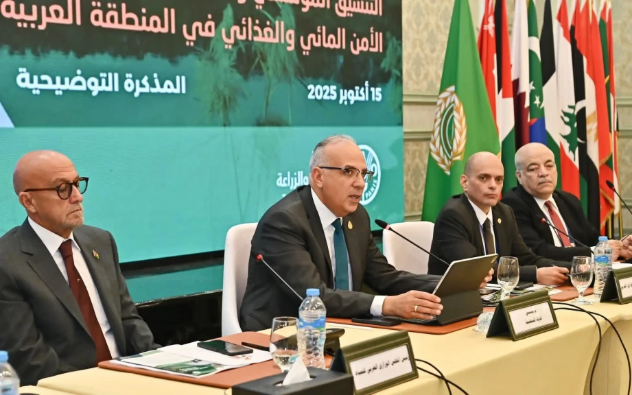 وزير الري و وزير المياه الأردنى يفتتحان اجتماع المجلس الوزاري المشترك الثالث لوزراء المياه العرب