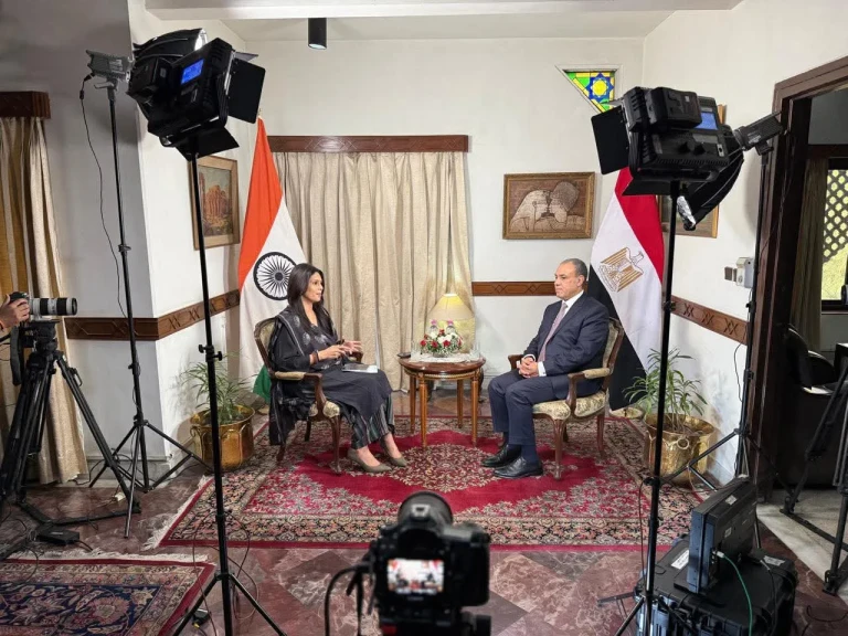 وزير الخارجية يلتقى ممثلي كبرى الصحف الهندية ووكالات الأنباء الدولية ويجرى لقاءات إعلامية