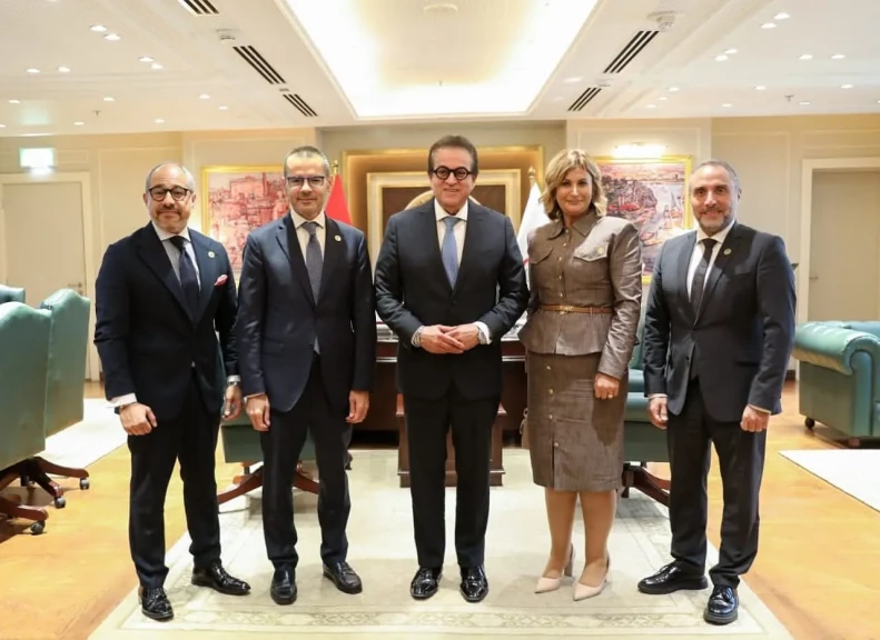 وزير الصحة يستقبل وفد المجلس التنفيذي لاتحاد المستشفيات العربية لبحث سبل التعاون