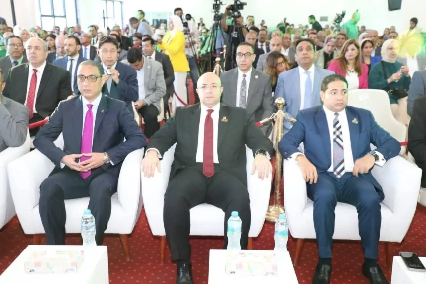 محافظ بني سويف  يفتتح فعاليات مهرجان ومؤتمر النباتات الطبية والعطرية في دورته الرابعة
