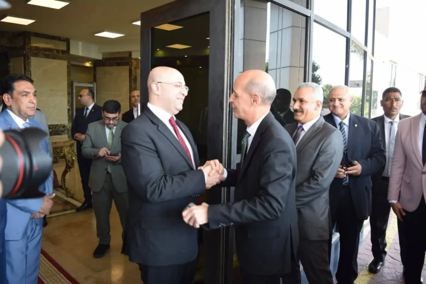 رئيس جامعة بنى سويف يشهد إنطلاق فعاليات النسخة الرابعة من مهرجان النباتات الطبية والعطرية