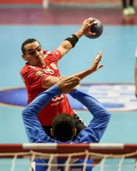 «كاستيلو» يفوز بجائزة أفضل لاعب في نهائي إفريقيا لكرة اليد