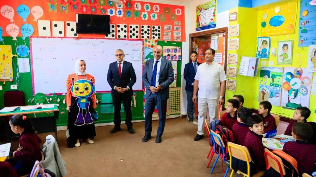 وزير التربية والتعليم يواصل جولاته الميدانية فى محافظات الصعيد ويزور عددا من المدارس بمحافظة سوهاج