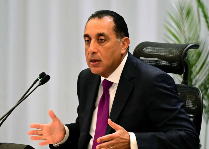 رئيس الوزراء: سعر الوقود بمصر لا يرتبط فقط بالسعر العالمي.. والرفع جاء تدريجيا لتحقيق التوازن المالي