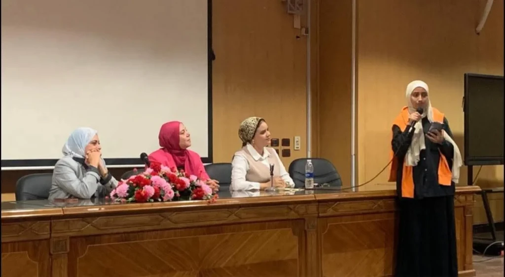 ألسن عين شمس تنظم ندوة بعنوان ”إدارة الضغوط و السلامة النفسية”