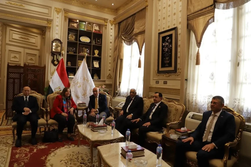 رئيس محكمة النقض يستقبل الرئيس التنفيذي لصندوق  الإسكان الاجتماعي