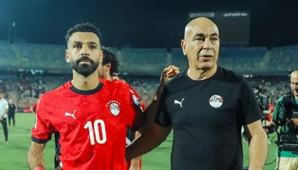 مصر تتقدم على جنوب أفريقيا بهدف صلاح في الشوط الأول