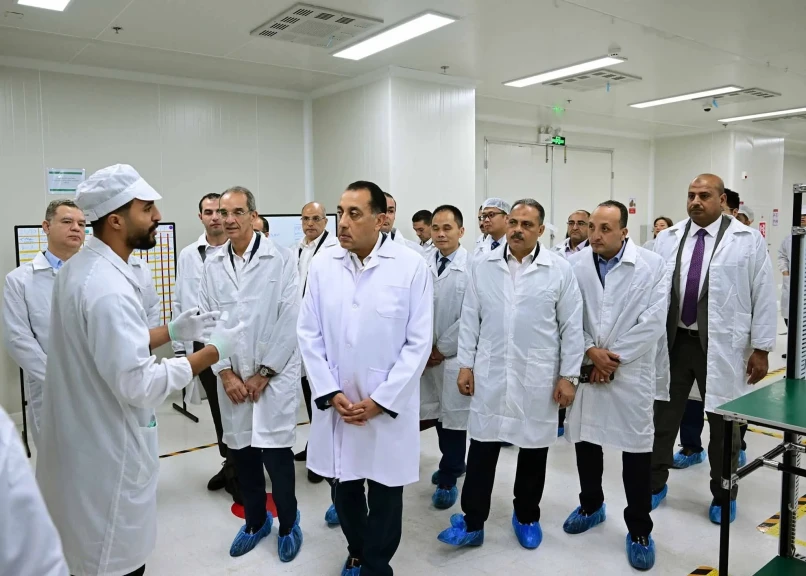 رئيس الوزراء يفتتح مصنع شركة ”أوبو” العالمية فى مصر لتصنيع الهواتف المحمولة بالعاشر من رمضان