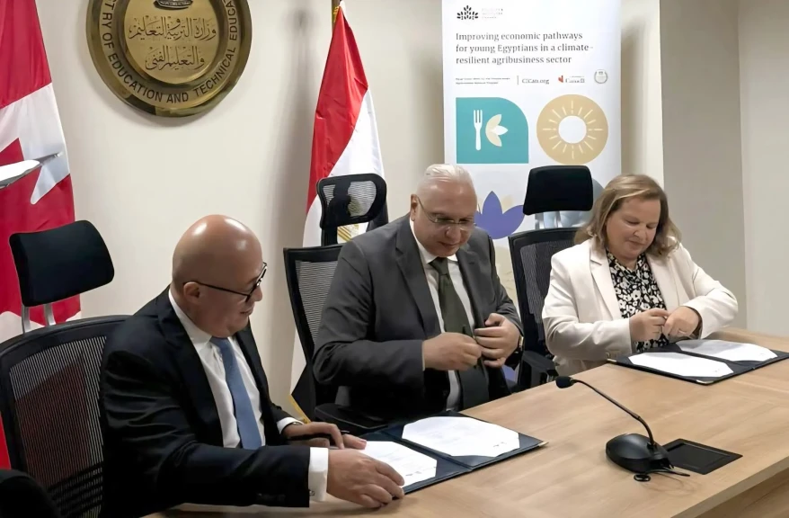 شراكة استراتيجية بين وزارة التربية والتعليم وشركة دالتكس لإنشاء مدرستين فنيتين في... شراكة استراتيجية بين وزارة التربية والتعليم وشركة دالتكس لإنشاء مدرستين فنيتين في الزراعة التكنولوجية