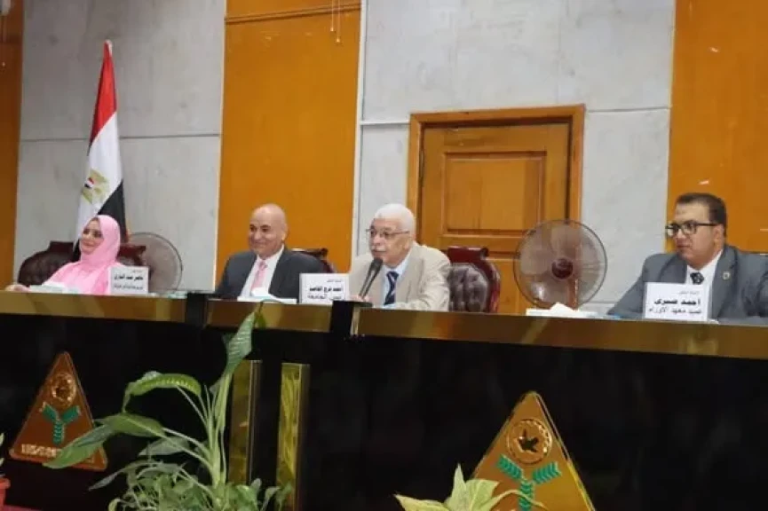 رئيس جامعة المنوفية: الكشف المبكر عن سرطان الثدي ينقذ الحياة رئيس جامعة المنوفية: الكشف المبكر عن سرطان الثدي ينقذ الحياة