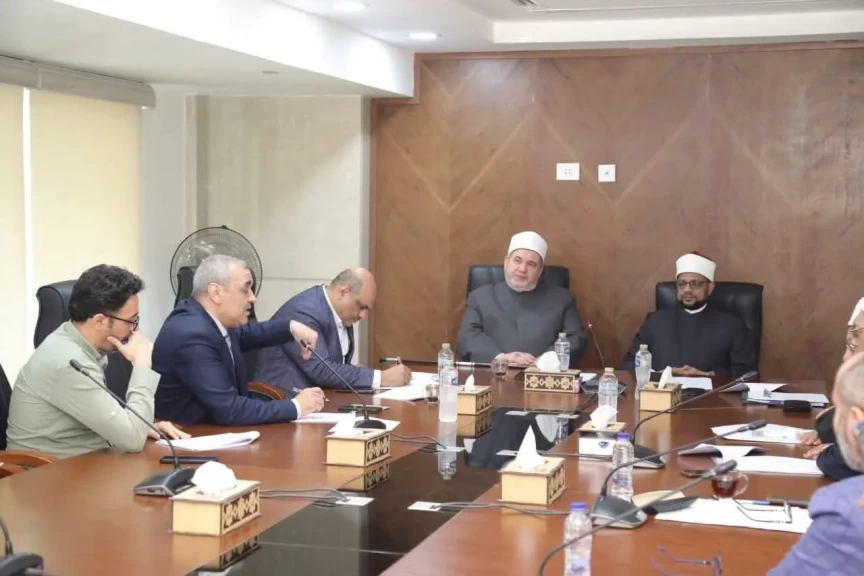 البحوث الإسلاميَّة.. يناقش تطوير استراتيجية الإيفاد الخارجي البحوث الإسلاميَّة.. يناقش تطوير استراتيجية الإيفاد الخارجي