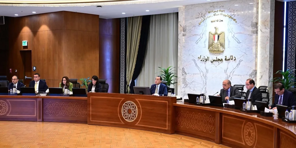 رئيس الوزراء: تمكين القطاع الخاص يأتي على رأس أولويات الدولة ومستهدفاتها التنموية رئيس الوزراء: تمكين القطاع الخاص يأتي على رأس أولويات الدولة ومستهدفاتها التنموية