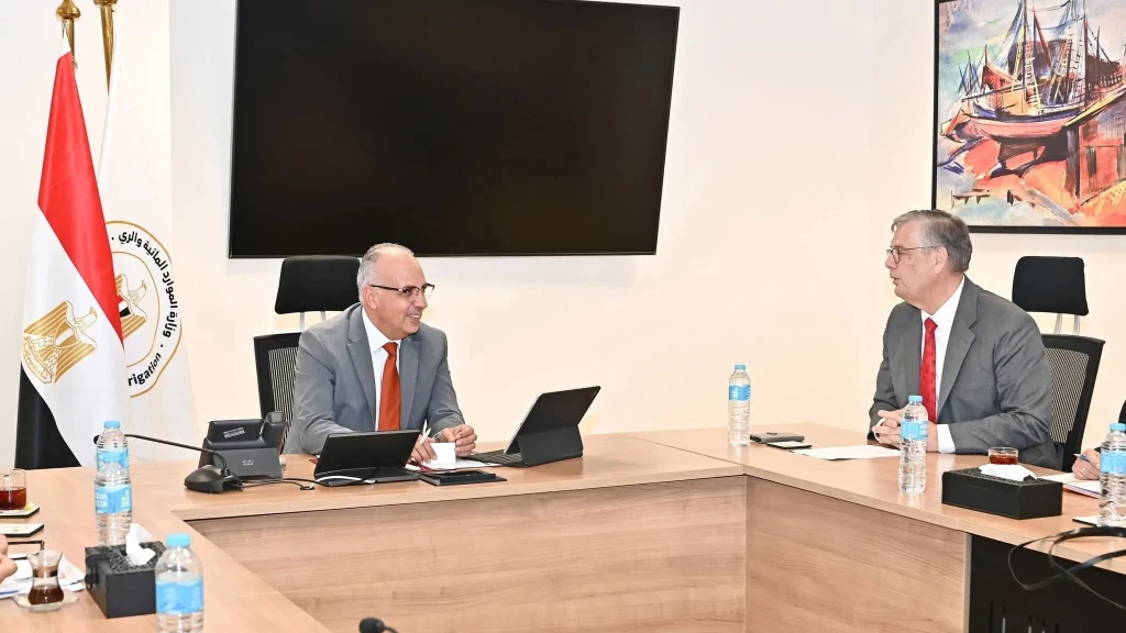وزير الري يستقبل سفير هولندا بالقاهرة وزير الري يستقبل سفير هولندا بالقاهرة