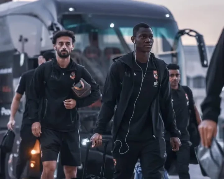 الأهلي يصل استاد الكلية الحربية استعدادا لمباراة بتروجت بدوري نايل الأهلي يصل استاد الكلية الحربية استعدادا لمباراة بتروجت بدوري نايل