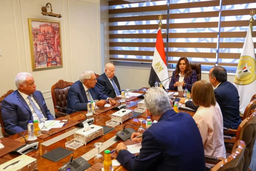 وزيرة التنمية المحلية : تعظيم الاستفادة سياحياً من مسار العائلة المقدسة فى... وزيرة التنمية المحلية : تعظيم الاستفادة سياحياً من مسار العائلة المقدسة فى المحافظات